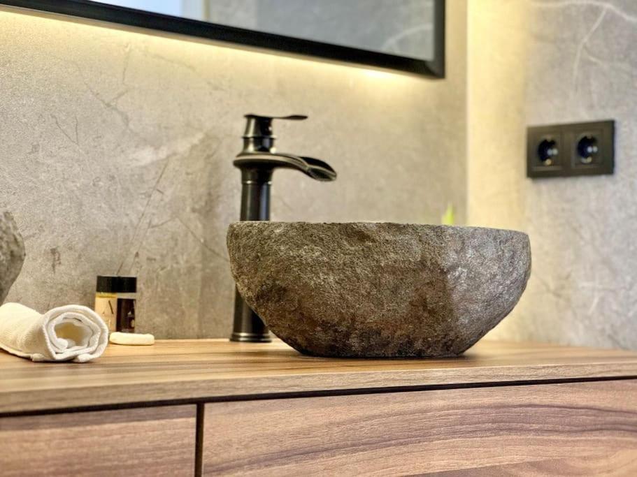4Bd Central Soho Luxe Retreat Terrace 2Bh & Ac Málaga Kültér fotó